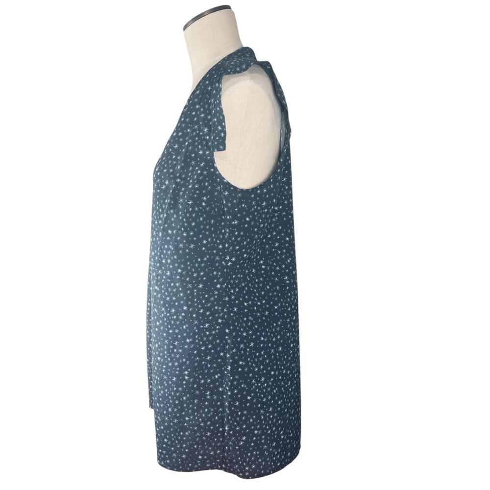 Cabi Astral Style Navy Blue and White Sleeveless Star Print Top Sz L EUC Resort - Picture 4 of 7